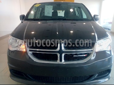 Dodge Grand Caravan SE usado (2018) color Gris precio $270,000