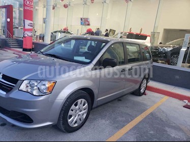 Dodge Grand Caravan SE usado (2018) color Gris precio $269,900