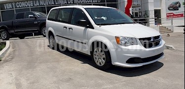 foto Dodge Grand Caravan SE usado (2017) color Blanco precio $299,000