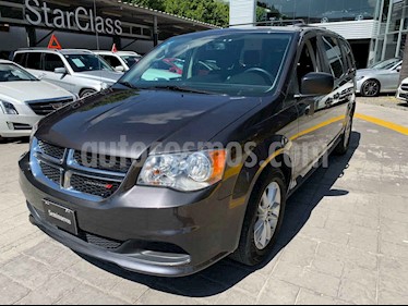 Dodge Grand Caravan 5p SXT V6/3.6 Aut usado (2018) color Gris precio $435,000