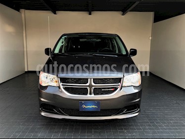 Dodge Grand Caravan SE usado (2017) color Gris precio $217,800