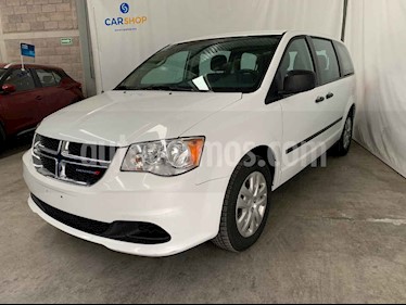 Foto Dodge Grand Caravan SE usado (2017) color Blanco precio $214,900