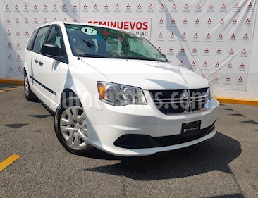 foto Dodge Grand Caravan SE usado (2017) color Blanco precio $304,000