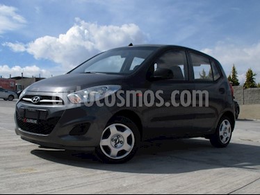 Foto Dodge i10 GL usado (2014) color Gris precio $85,000