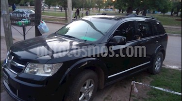 foto Dodge Journey SXT Full usado (2011) color Negro Cereza precio $590.000