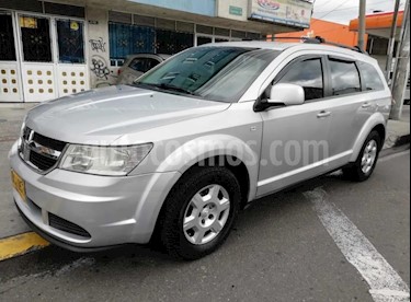 Dodge Journey 2.4L 7P usado (2009) color Plata precio $30.800.000
