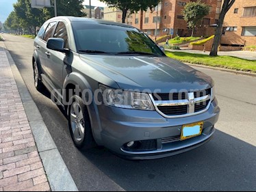Dodge Journey 2.4L SE 5P usado (2010) color Gris precio $26.990.000