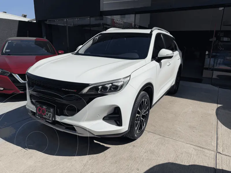 Foto Dodge Journey 2024 usado (2024) color DO BLANCO BRILLANTE precio $590,000