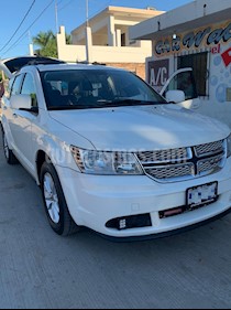 Dodge Journey SXT 2.4L 5 Pasajeros usado (2013) color Blanco precio $170,000