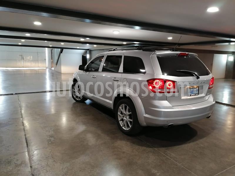 Dodge Journey SXT 3.6L Premium usado (2011) color Gris precio $153,000
