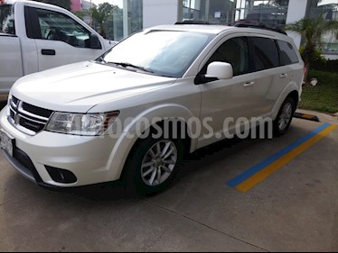 Dodge Journey SXT 2.4L 7 Pasajeros Lujo usado (2016) color Blanco Perla precio $240,000
