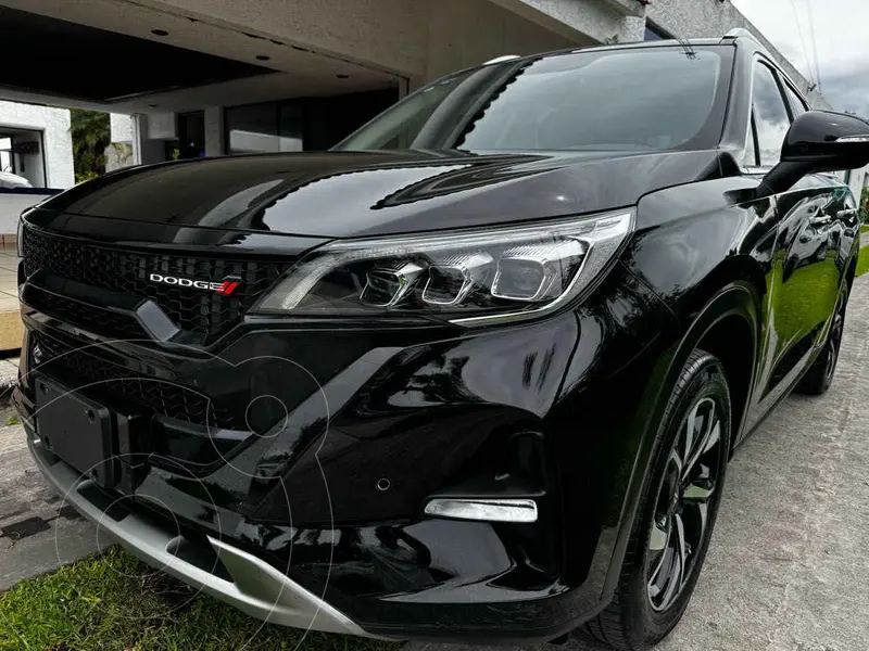Foto Dodge Journey SXT usado (2023) color Negro precio $388,000
