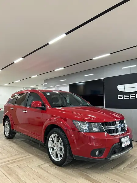 Foto Dodge Journey GT 3.6L usado (2017) color Rojo precio $244,886
