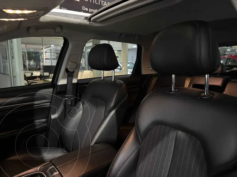 Foto Dodge Journey SXT usado (2023) color Gris financiado en mensualidades(enganche $125,349 mensualidades desde $9,589)