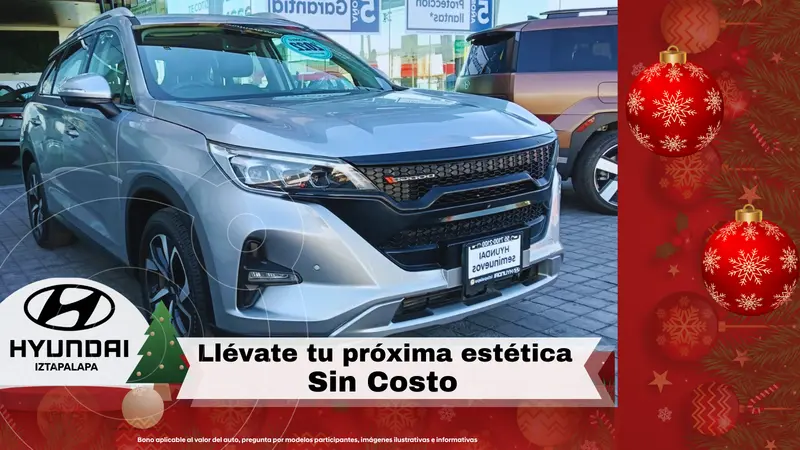 Foto Dodge Journey Sport usado (2022) color plateado precio $325,777