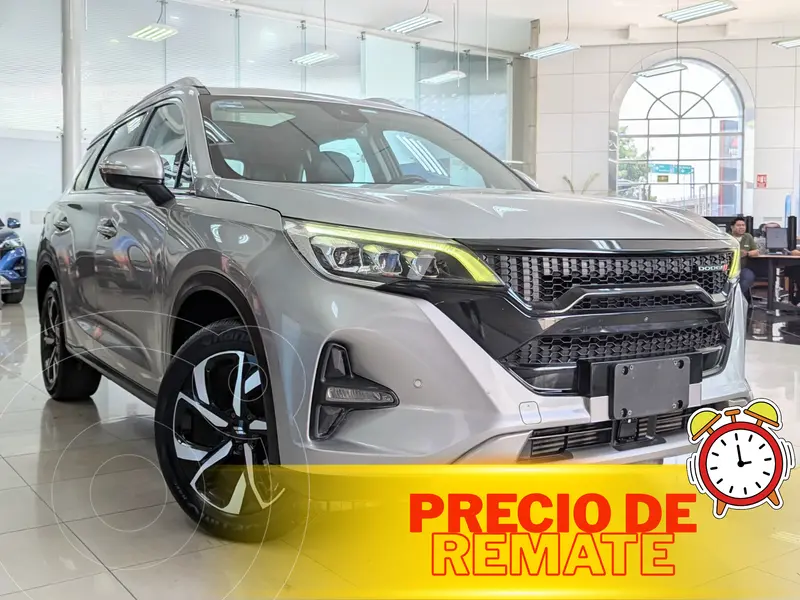 Foto Dodge Journey Sport usado (2022) color plateado precio $329,000