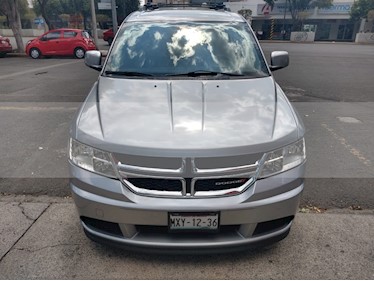 foto Dodge Journey SE 2.4L 7 Pasajeros usado (2015) color Plata precio $205,000