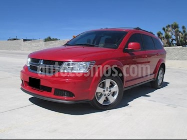 Foto venta Auto usado Dodge Journey SE 2.4L (2015) color Rojo Adrenalina precio $230,000