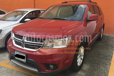 Foto venta Auto usado Dodge Journey SXT 2.4L 5 Pasajeros (2018) color Rojo precio $372,285