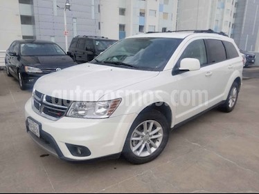 Foto Dodge Journey SXT 2.4L 5 Pasajeros usado (2014) color Blanco precio $185,000