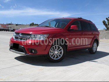 Dodge Journey SXT 2.4L 5 Pasajeros usado (2015) color Rojo precio $252,000