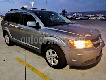 foto Dodge Journey SXT 2.4L 7 Pasajeros Lujo usado (2009) color Gris precio $100,000