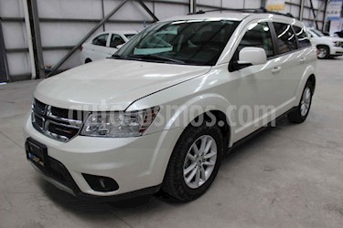 Foto Dodge Journey SXT 2.4L 7 Pasajeros usado (2018) color Blanco precio $324,800