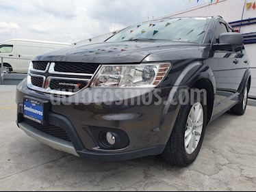 Foto venta Auto usado Dodge Journey SXT 2.4L 7 Pasajeros (2018) color Granito precio $379,000