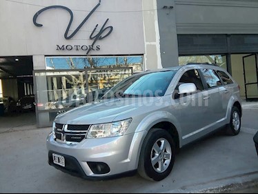 foto Dodge Journey SXT usado (2012) color Gris Claro precio $690.000