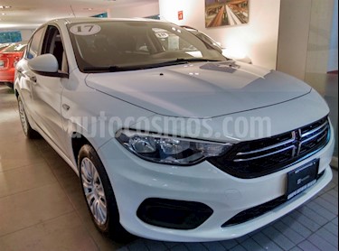 Foto venta Auto Seminuevo Dodge Neon 2.0L SE Aut (2017) color Blanco precio $199,000