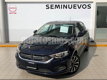 Dodge Neon 2.0L SXT Aut usado (2017) color Azul precio $215,000