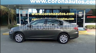 Dodge Neon 2.0L SXT Aut usado (2017) color Gris precio $209,900