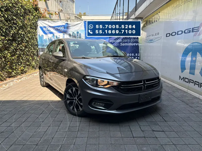 Foto Dodge Neon Sport Aut usado (2020) color plateado financiado en mensualidades(enganche $96,140 mensualidades desde $4,130)