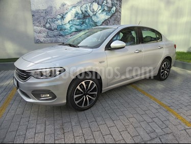 foto Dodge Neon SXT Plus Aut usado (2017) color Plata precio $215,000
