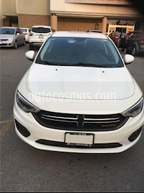 Foto Dodge Neon SE Aut usado (2017) color Blanco precio $205,000