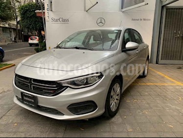 foto Dodge Neon SXT Aut usado (2017) color Negro precio $185,000