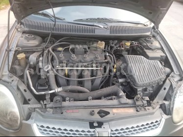 Dodge Neon LX usado (2005) color Gris precio u$s800