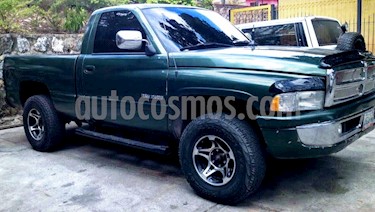 Dodge Ram 2500 Pick Up 4x2 usado (1998) color Verde precio BoF35.000