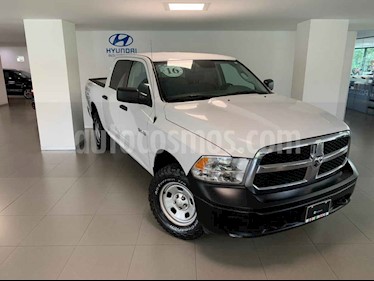 foto Dodge Ram Wagon 1500 SLT V8 usado (2016) color Blanco precio $334,000