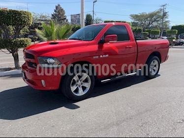 Dodge Ram Wagon 1500 SLT V8 usado (2017) color Rojo precio $315,000
