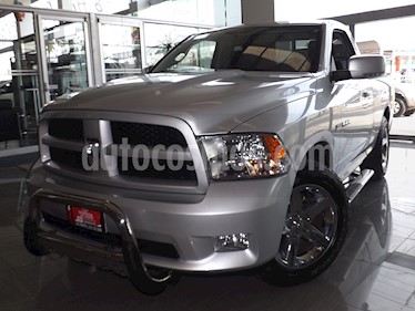 foto Dodge Ram Wagon 2500 SLT V8 usado (2011) color Gris Plata precio $270,000