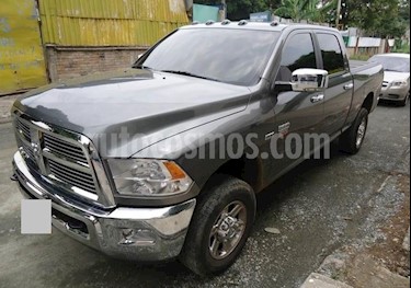 Dodge Ram 2500 5.9L SLT usado (2011) color Gris precio $65.000.000