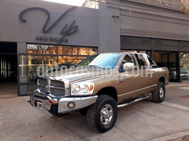 Dodge Ram 2500 Laramie 4x4 Cabina Doble usado (2008) color Dorado precio $1.700.000