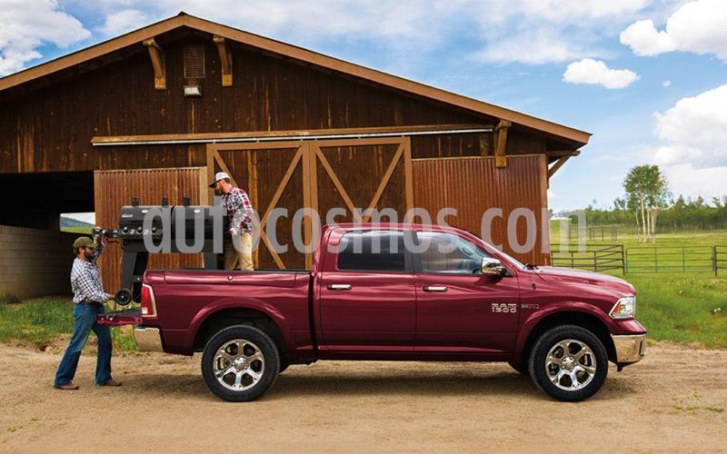 Dodge Ram 2500 Laramie 4x4 Cabina Doble nuevo color Rojo precio $5.300.000
