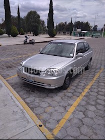Foto venta Auto usado Dodge Verna 1.5L GL 3P (2004) color Plata precio $41,000
