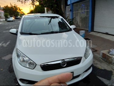 Dodge Vision 1.6L usado (2016) color Blanco precio $115,000