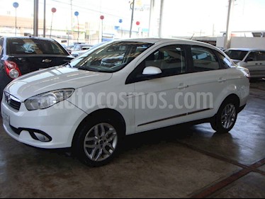 foto Dodge Vision 1.6L Aut usado (2015) color Blanco precio $130,000