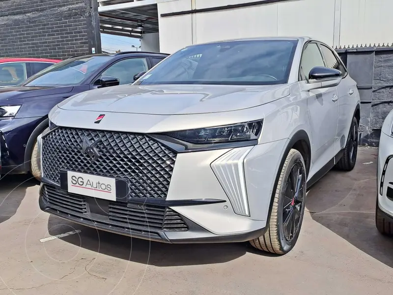 Foto DS 7 Crossback 1.6 165 Performance Line usado (2023) color Plata precio $25.990.000