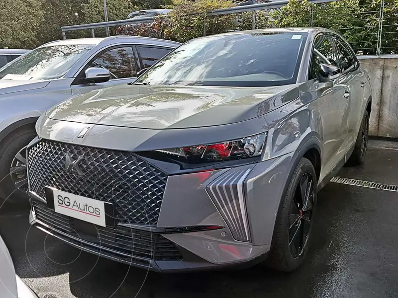Foto DS 7 Crossback 1.6 165 Performance Line usado (2023) color Gris precio $26.000.000