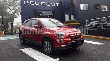 Foto venta Auto Seminuevo Fiat 500X Trekking (2016) color Rojo precio $289,900